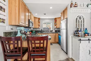 719 SW I St, Grants Pass, OR 97526 - Photo 8