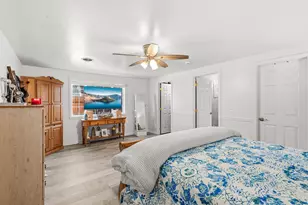 719 SW I St, Grants Pass, OR 97526 - Photo 12