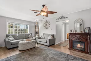 719 SW I St, Grants Pass, OR 97526 - Photo 4