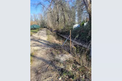 2678 Sand Creek Road, Grants Pass, OR 97527 - Photo 20