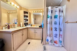 14107 Ravenwood Dr, Klamath Falls, OR 97601 - Photo 8