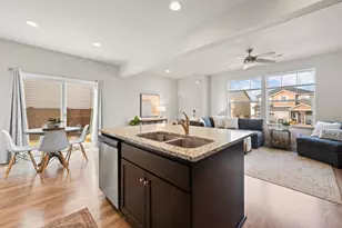 20539 SE Cameron Ave, Bend, OR 97702 - Photo 14