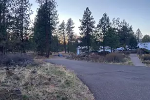 19850 Rocking Horse Rd, Bend, OR 97702 - Photo 10