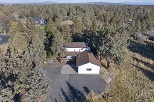20275 Rogers Rd, Bend, OR 97703 - Photo 28