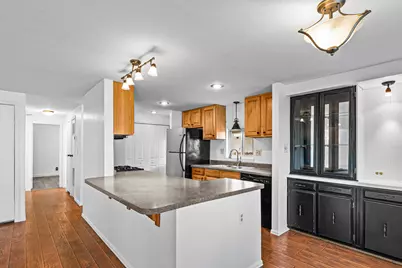 2252 Table Rock Road #222, Medford, OR 97501 - Photo 2