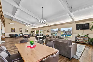 2252 Table Rock Rd, Medford, OR 97501 - Photo 32