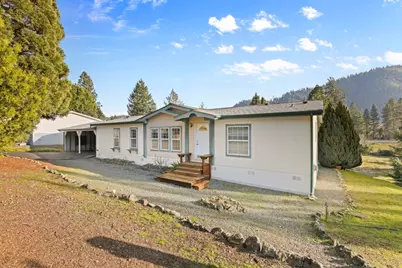 5648 Foothill Boulevard #SPC 34, Grants Pass, OR 97526 - Photo 1