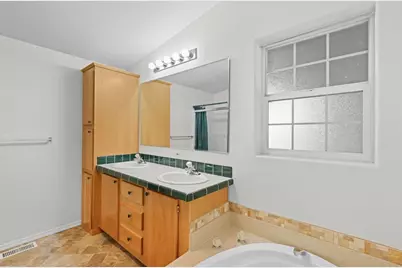 5648 Foothill Boulevard #SPC 34, Grants Pass, OR 97526 - Photo 10