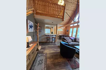 8861 Cliff Swallow Drive, Redmond, OR 97756 - Photo 4