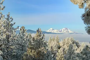 1600 NW Overlook Dr, Bend, OR 97703 - Photo 12