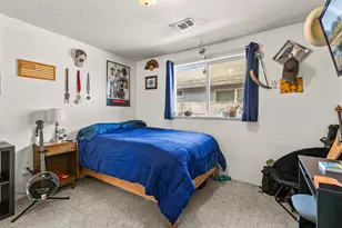 918 Brandi Way, Central Point, OR 97502 - Photo 16