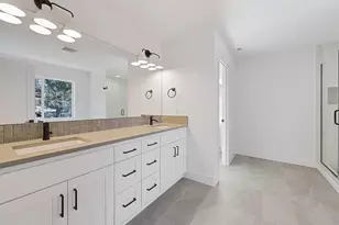 61185 SE Wagyu Dr, Bend, OR 97702 - Photo 20