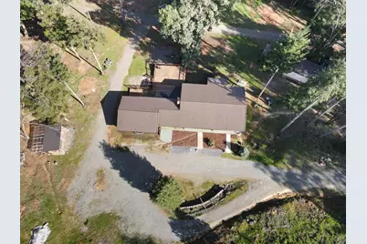 4884 Lower Grave Creek Road, Wolf Creek, OR 97497 - Photo 36