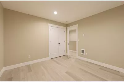 775 NE Franklin Avenue, Bend, OR 97701 - Photo 18