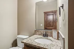 12594 McNeil Creek Rd, Trail, OR 97541 - Photo 16