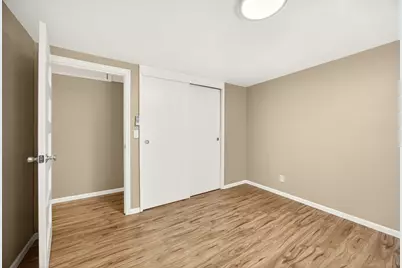 620 Berrydale Avenue, Medford, OR 97501 - Photo 14