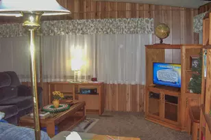 1061 Lee Roze Ln, Grants Pass, OR 97527 - Photo 6