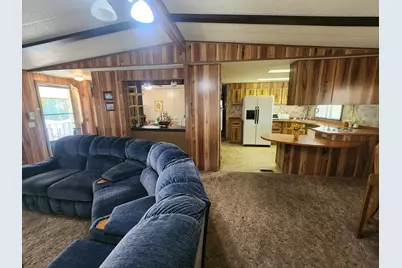 1061 Lee Roze Lane, Grants Pass, OR 97527 - Photo 6