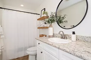 3617 Cedar Links Dr, Medford, OR 97504 - Photo 14