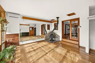 119 Madison St, Talent, OR 97540 - Photo 10