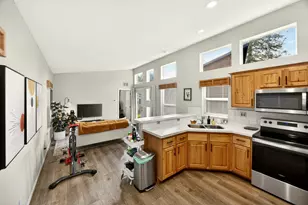 119 Madison St, Talent, OR 97540 - Photo 48