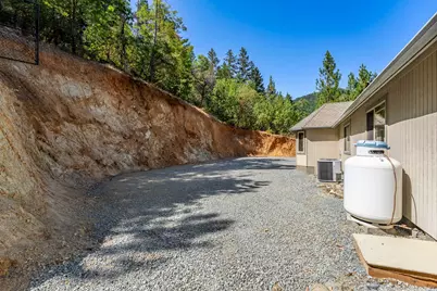 700 Rancho Vista Drive, Grants Pass, OR 97526 - Photo 42