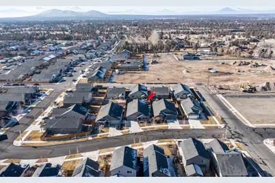 473 NW 30th Street, Redmond, OR 97756 - Photo 38