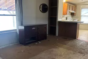 450 SW Roosevelt St, Madras, OR 97741 - Photo 10