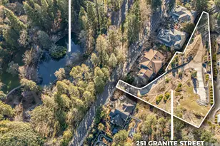 251 Granite St, Ashland, OR 97520 - Photo 1