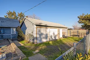 2361 Kings Hwy, Medford, OR 97501 - Photo 12