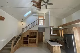 2361 Kings Hwy, Medford, OR 97501 - Photo 4