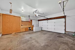 1409 NW Portland Ave, Bend, OR 97703 - Photo 18