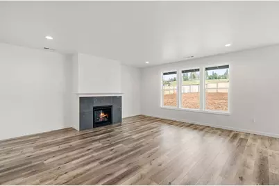 1159 Pumpkin Ridge Drive #323, Eagle Point, OR 97524 - Photo 14