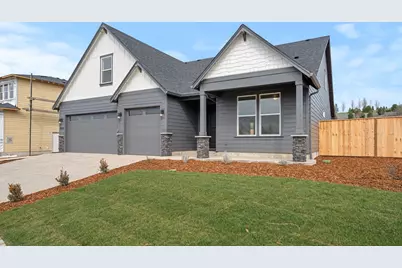 1159 Pumpkin Ridge Drive #323, Eagle Point, OR 97524 - Photo 4