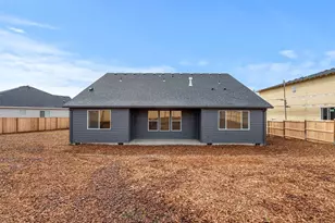 1159 Pumpkin Ridge Dr, Eagle Point, OR 97524 - Photo 32