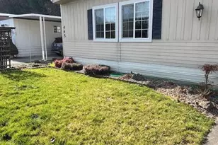 445 Ashwood Dr, Grants Pass, OR 97526 - Photo 26