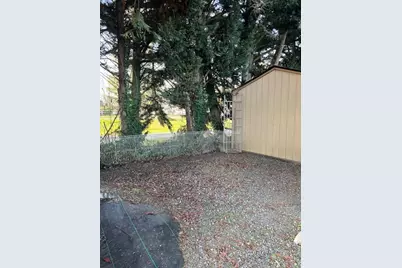 445 Ashwood Drive, Grants Pass, OR 97526 - Photo 20