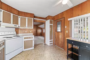 22071 Or-62, Shady Cove, OR 97539 - Photo 8