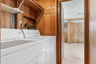 22071 Or-62, Shady Cove, OR 97539 - Photo 16