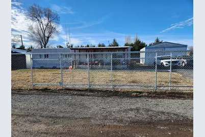 6640 Redding Street, Klamath Falls, OR 97603 - Photo 1