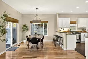 267 Meadow Dr, Ashland, OR 97520 - Photo 10