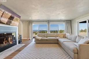 13774 SW Sego Lily Rd, Powell Butte, OR 97753 - Photo 4