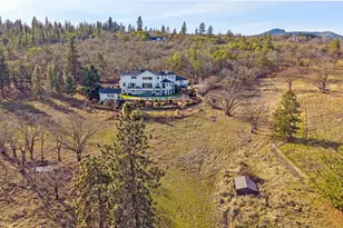 80 Placer Hill Dr, Jacksonville, OR 97530 - Photo 124