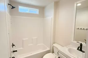 4647 Winter Ave, Klamath Falls, OR 97603 - Photo 12