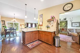 28981 Hwy 62, Trail, OR 97541 - Photo 12