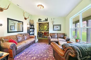 28981 Hwy 62, Trail, OR 97541 - Photo 18