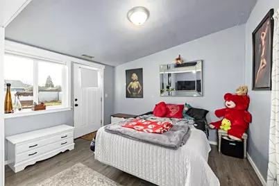 2817 Howard Avenue, Medford, OR 97501 - Photo 18