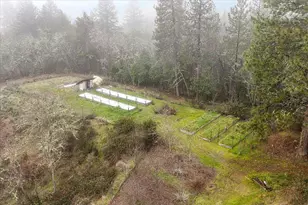 2587 Woodland Park Rd, Grants Pass, OR 97527 - Photo 32