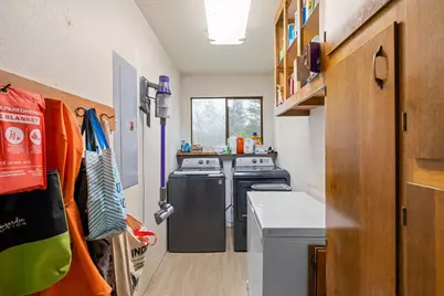 2587 Woodland Park Road, Grants Pass, OR 97527 - Photo 22