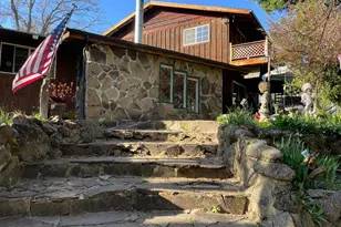 10250 Sterling Creek Rd, Jacksonville, OR 97530 - Photo 2